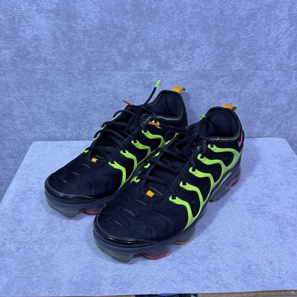 Nike Air Vapormax Plus Mens 11.5 Black Lime Green Ember Glow